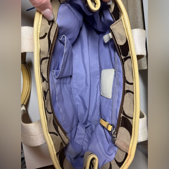 Coach Brown and Yellow Signature Daisy Tote - D1193-F14878 - Picture 5 of 8